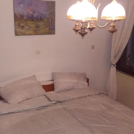 Bezenica Apartment Dobrova