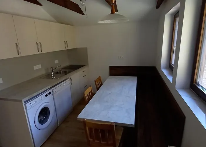 Апартаменты Bezenica